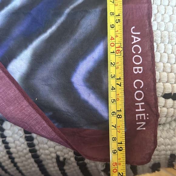 Scarf - Picture 5 of 6